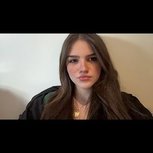 Meet your Posher, Albiona